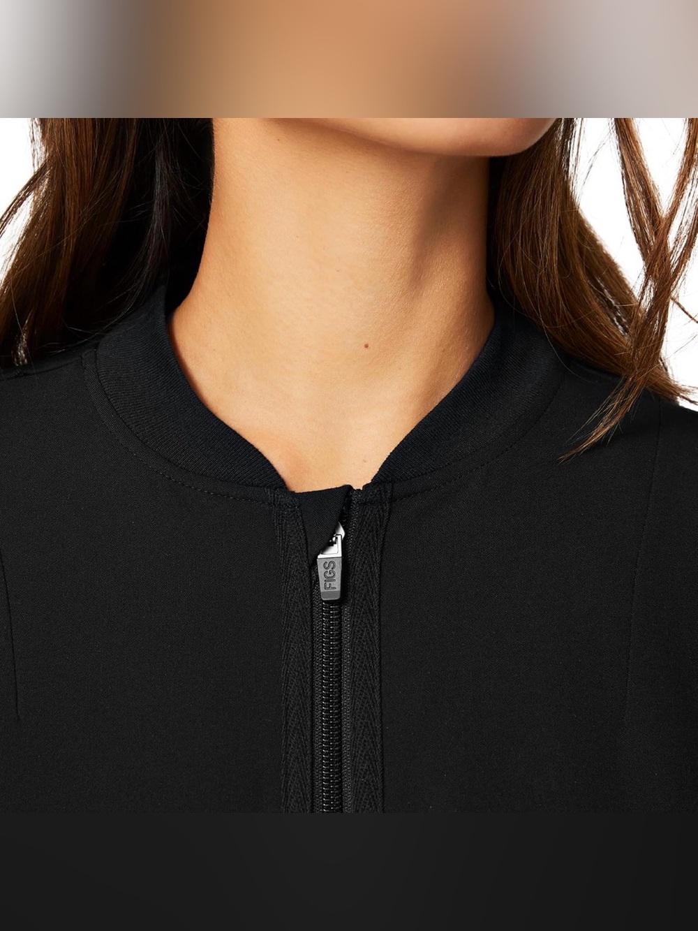 Figs Women’s Bellery Scrub Jacket in Black - Picture 3 of 8
